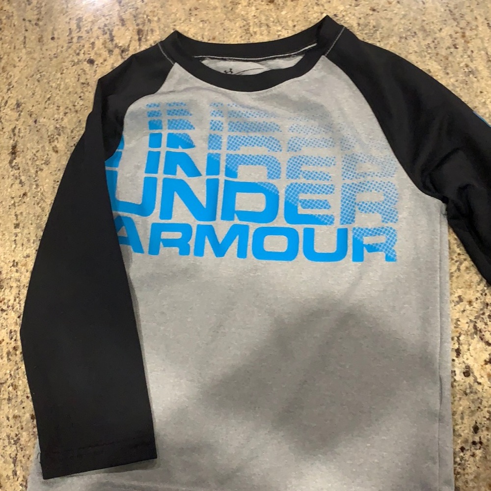 Grey long sleeve